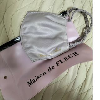 メゾンドフルール(Maison de FLEUR)のメゾンドフルール(ポーチ)