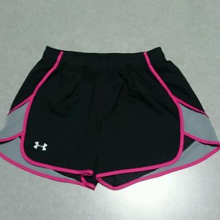 アンダーアーマー(UNDER ARMOUR)のアンダーアーマー・ランニングパンツ(ショートパンツ)