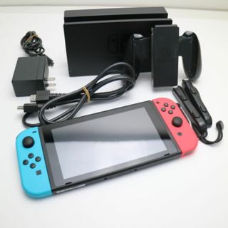 ニンテンドースイッチ(Nintendo Switch)の超美品 Nintendo Switch ネオンブルーネオンレッド  M555(家庭用ゲーム機本体)