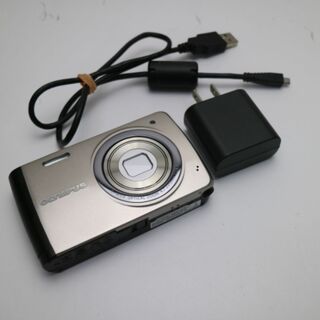 オリンパス(OLYMPUS)の超美品 VH-410 シルバー  M555(コンパクトデジタルカメラ)