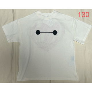 フタフタ(futafuta)のfutafuta ベイマックス  半袖　Tシャツ　130 オフホワイト(Tシャツ/カットソー)