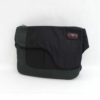 トゥミ(TUMI)のTUMI / トゥミ ■スポーツ ボディバッグ ウエストバッグ ナイロン ブラック 【バッグ/バック/BAG/鞄/カバン】 ブランド【中古】 [0990013270](ボディーバッグ)