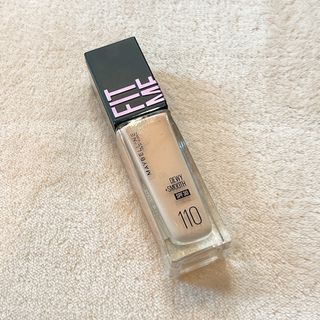 メイベリン(MAYBELLINE)のメイベリン　FITME リキッドファンデーション DN 110(ファンデーション)