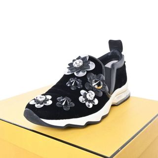 フェンディ(FENDI)のFENDI フラワー スタッズ  スニーカー(スニーカー)