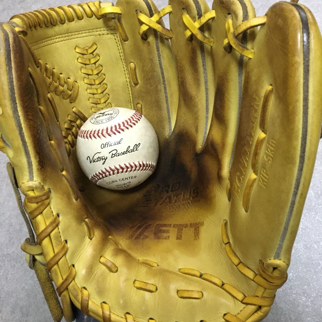 ゼット プロステイタス 一般 大人用 硬式 投手 野球 グローブ ゼット プロステイタス 一般 大人用 硬式 投手 野球 グローブ