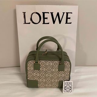 ロエベ(LOEWE)の【新品未使用タグ付き】LOEWE アマソナ19 ジャガード カーキ グリーン(ハンドバッグ)