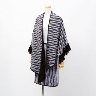 ミッソーニ(MISSONI)の■美品■Missoni ミッソーニ《2点セット》セットアップ ニット ポンチョ ケープ マント + タイト スカート サイズ40 イタリア製 ブランド古着【中古】20230408/GN0049(ニット/セーター)