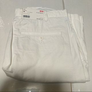 ユニクロ(UNIQLO)の■ ユニクロ　チノハーフパンツ　M　White(ショートパンツ)