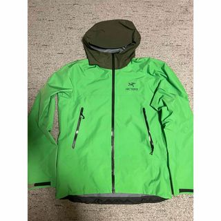 アークテリクス(ARC'TERYX)のARCTERYX Beta Recut Jacket Lサイズ(ナイロンジャケット)