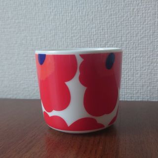 マリメッコ(marimekko)のマリメッコ ウニッコ ラテマグ marimekko UNIKKO レッド×ホワイ(グラス/カップ)