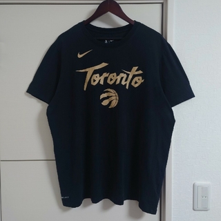 ナイキ(NIKE)のNIKE ナイキ Tシャツ NBA トロント・ラプターズ 古着 バスケ(Tシャツ/カットソー(半袖/袖なし))
