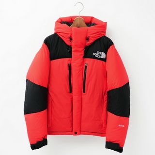 ■美品■THE NORTH FACE ノースフェイス Baltro Light Jacket バルトロライトジャケット ND91950 サイズM ユニセックス ダウンジャケット レッド アウトドア ブランド古着【中古】20230524/GN4962(ダウンジャケット)