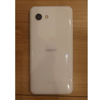 シャープ(SHARP)のSHARP AQUOS R2 compact  SH-M09 ディープホワイト(スマートフォン本体)