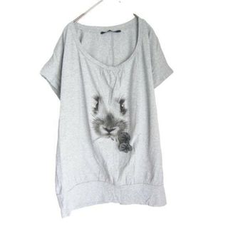 グレー　うさぎちゃん　アップ　カットソー　半袖　大きいサイズ　クリックポスト(Tシャツ/カットソー(半袖/袖なし))