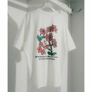 センスオブプレイスバイアーバンリサーチ(SENSE OF PLACE by URBAN RESEARCH)の【WHITE】『ユニセックス』ポップアートフラワーグラフィックTシャツ B(Tシャツ/カットソー(半袖/袖なし))