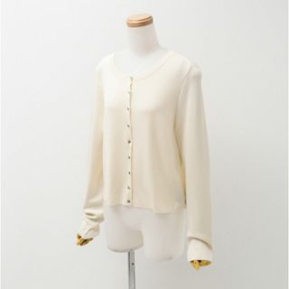 フォクシー(FOXEY)の■美品■FOXEY フォクシー 長袖 ニット カーディガン《EVERYDAY CARDIGAN》39955 サイズ42 クルーネック ホワイト ブランド古着【中古】20230809/GN7826(ニット/セーター)