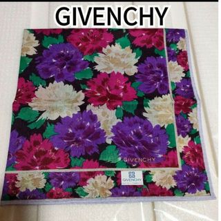 ジバンシィ(GIVENCHY)の未使用品❤ジバンシーレディース ハンカチ　新品GIVENCHYハンカチ(ハンカチ)