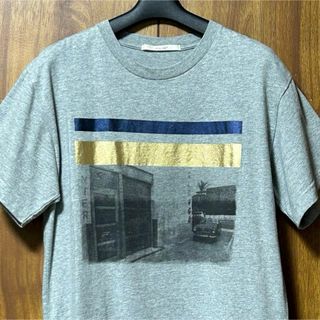 アーバンリサーチドアーズ(URBAN RESEARCH DOORS)の【アーバンリサーチ】 Tシャツ  グレー(Tシャツ(半袖/袖なし))