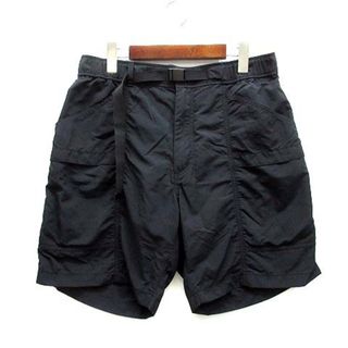 ユニクロ(UNIQLO)のユニクロ ギアショーツ ショートパンツ ナイロン ネイビー 紺 L 444603(ショートパンツ)