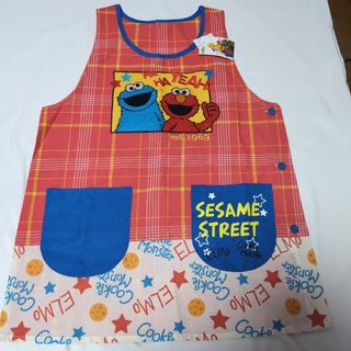 SESAME STREET - 新品　セサミストリート　エプロン　保育士　幼稚園　介護