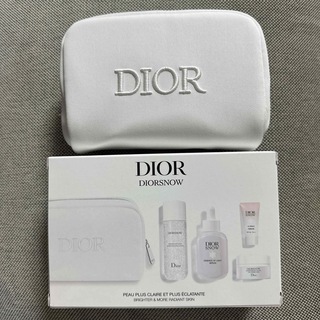 ディオール(Dior)のDior DIORSNOW ノベルティ ポーチ 刺繍ロゴ 白(ポーチ)