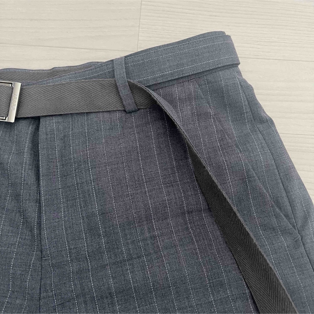 sacai】24ss ストライプハーフパンツ size1 グレー パンツ sacai】24ss ストライプハーフパンツ size1 グレー パンツ