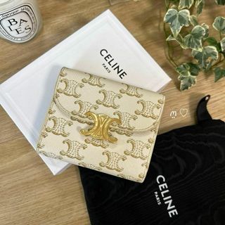 セリーヌ(celine)のCELINEセリーヌ　スモールウォレット　トリオンフ　三つ折り財布　フラップ(財布)