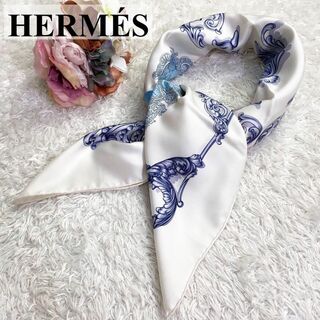 Hermes - 【人気】HERMES エルメス スカーフ ストール カレ 金の馬車 白系 青系