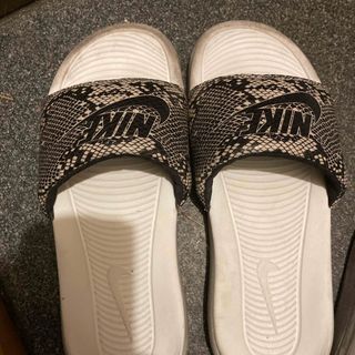 NIKE サンダル(サンダル)