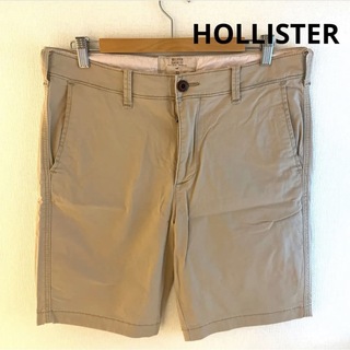 ホリスター(Hollister)のHOLLISTER ハーフパンツ　ベージュ　W33 CLASSIC FIT(ショートパンツ)