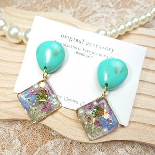 #3375/ハンドメイド♡押し花ドライフラワーレジンピアス(ピアス)