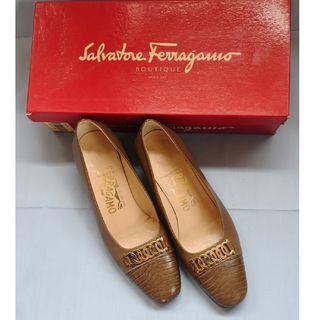 サルヴァトーレフェラガモ(Salvatore Ferragamo)のSalvatoreFerragamoフェラガモ パンプス 5D 22.5(ハイヒール/パンプス)