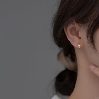 ワンポイント♡　レディース　ゴールド　ピアス　パール　フープ　高級感　上品(ピアス)