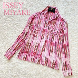 イッセイミヤケ(ISSEY MIYAKE)の極美品 イッセイミヤケ シャツブラウス プリーツ加工 はおり size2 M(シャツ/ブラウス(長袖/七分))