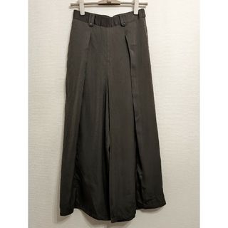 アクシーズファム(axes femme)のaxes femme ワイドパンツ シフォン チャコール グレー(カジュアルパンツ)