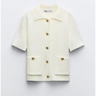 ザラ(ZARA)の新品ZARAプレーンニットショートスリーブカーディガンゴールドボタン半袖ニット(ニット/セーター)