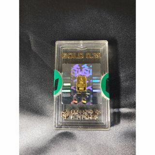 パチンコ　特殊景品　0.3G　GOLD　金属レリーフ　②(金属工芸)