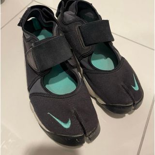 ナイキ(NIKE)のNIKE AIR RIFT(スニーカー)