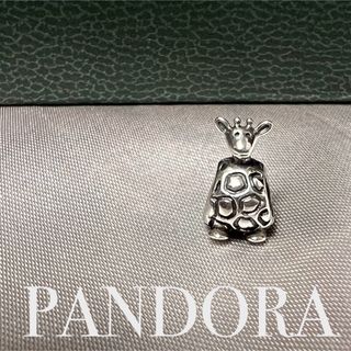 パンドラ(PANDORA)のPANDORA パンドラGiraffe チャーム　正規品(チャーム)