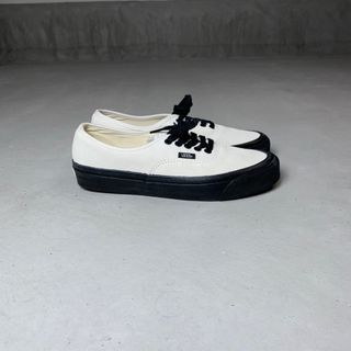 ヴァンズ(VANS)のVANS Anaheim authentic 44 DX 白 WHITE 8.5(スニーカー)