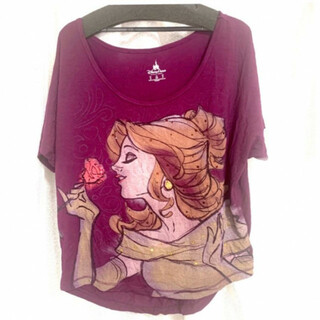 ビジョトヤジュウ(美女と野獣)の新品 美女と野獣 Tシャツ ディズニー 紫 パープル(Tシャツ(半袖/袖なし))