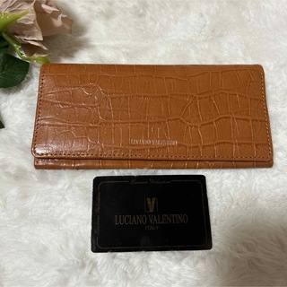 ヴァレンティノ(VALENTINO)の【LUCIANO VALENTINO ルチアーノバレンチノ】二つ折り財布(財布)