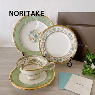 ノリタケ(Noritake)の【未使用】　ノリタケ  ヨシノ　カップ＆ソーサー　ケーキ皿　22センチプレート(食器)