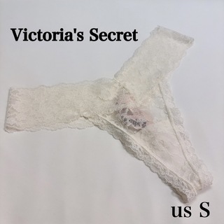 ヴィクトリアズシークレット(Victoria's Secret)のVictora's Secretヴィクトリアシークレット ショーツ Tバック 白(ショーツ)