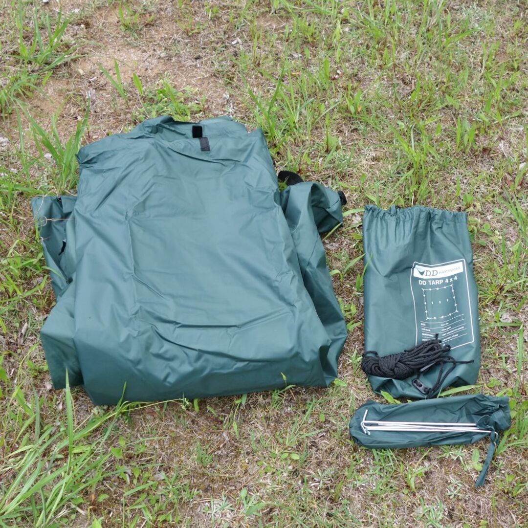 美品 DDハンモック DD HAMMOCKS DD Tarp 4×4 オリーブグリーン 美品 DDハンモック DD HAMMOCKS DD Tarp 4×4 オリーブグリーン