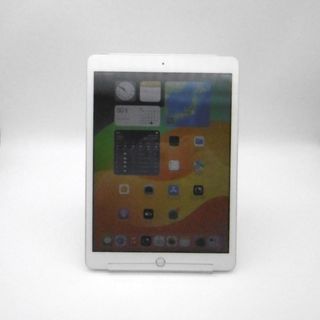 アイパッド(iPad)のApple iPad 10.2インチ 第8世代 Wi-Fi+Cellular 128GB シルバー MYMM2J/A docomo 判定〇(タブレット)