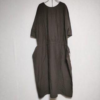 アーツアンドサイエンス(ARTS&SCIENCE)のARTS&SCIENCE square bottom dress ヘンプ100％ 0232 L5023 スクエアボトム ワンピース 23SS ブラウン レディース アーツ&サイエンス【中古】4-0519S∞(ロングワンピース/マキシワンピース)