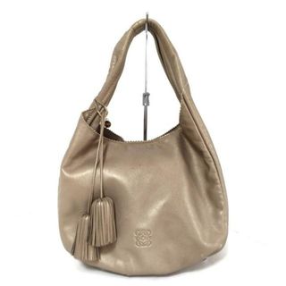 ロエベ(LOEWE)のLOEWE(ロエベ) ショルダーバッグ ヴィエント カーキ ナッパレザー(ショルダーバッグ)