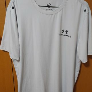 アンダーア-マ　TシャツXL ライトグレー(Tシャツ/カットソー(半袖/袖なし))