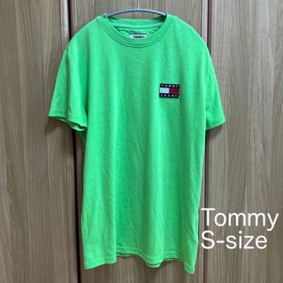 トミージーンズ(TOMMY JEANS)のトミージーンズ　ライムグリーン　Tシャツ　Sサイズ(Tシャツ(半袖/袖なし))